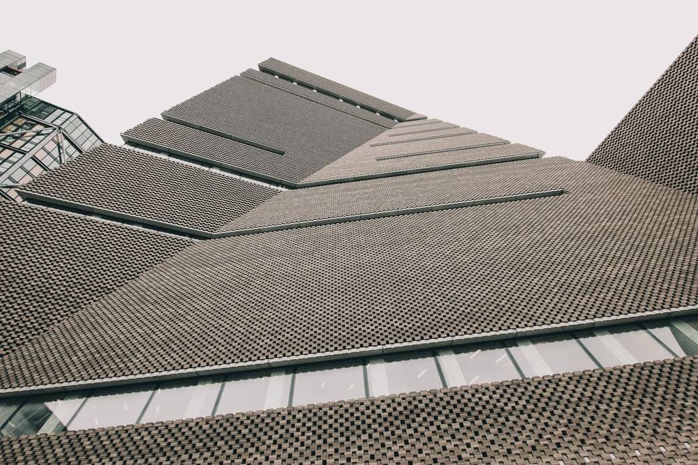 Roof Replacement or Repair? A Helpful Guide for Homeowners