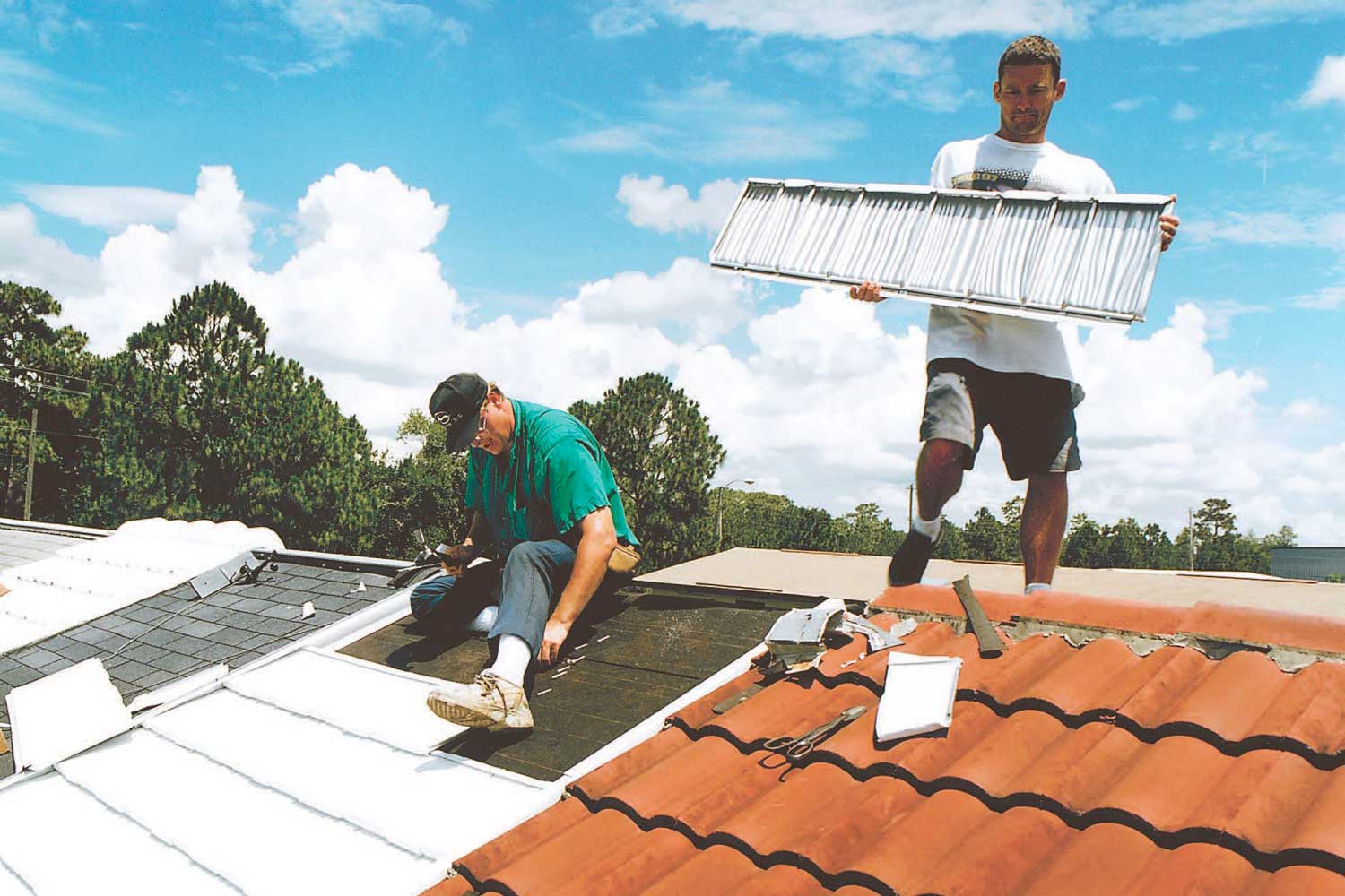 The Benefits of Switching to Cool Roofs with Roof Replacement CA