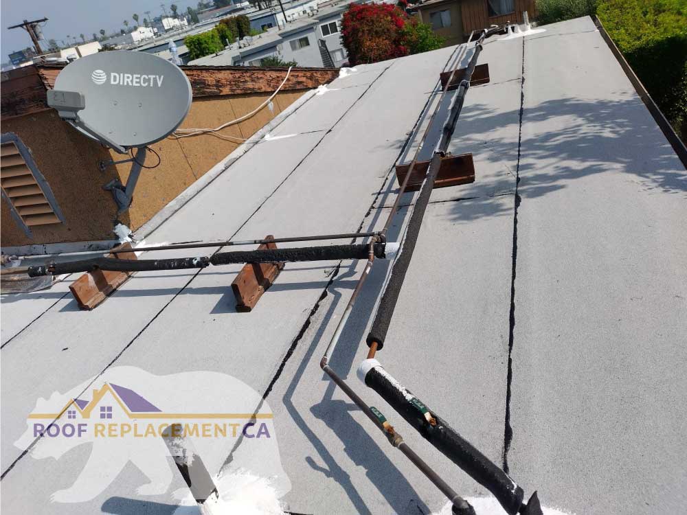 7321LennoxAve8 Weatherproofing pipes