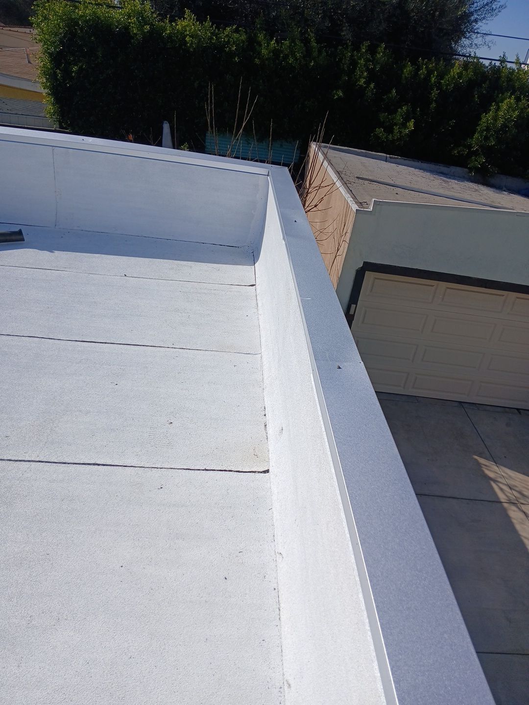 Reduce heat with Cooling Roofs