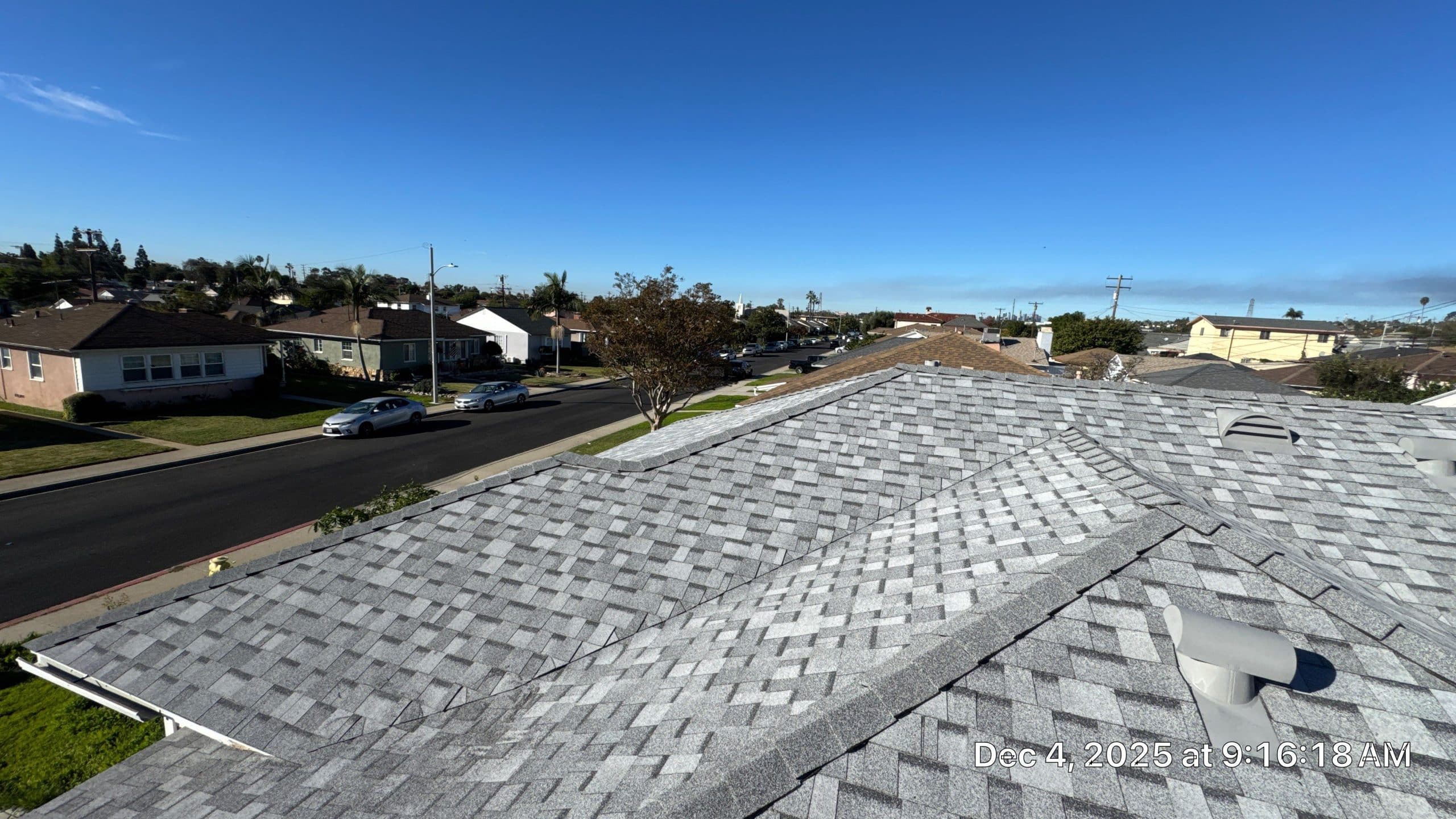 19-Dec 04 2025 09_16am-r1uz Gray shingle rooftop overlooking suburban neighborhood street