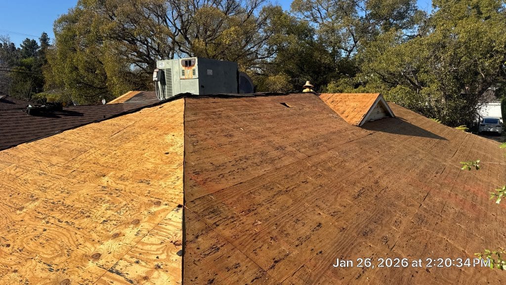 Roof Replacement Myths Los Angeles Contractors Debunk