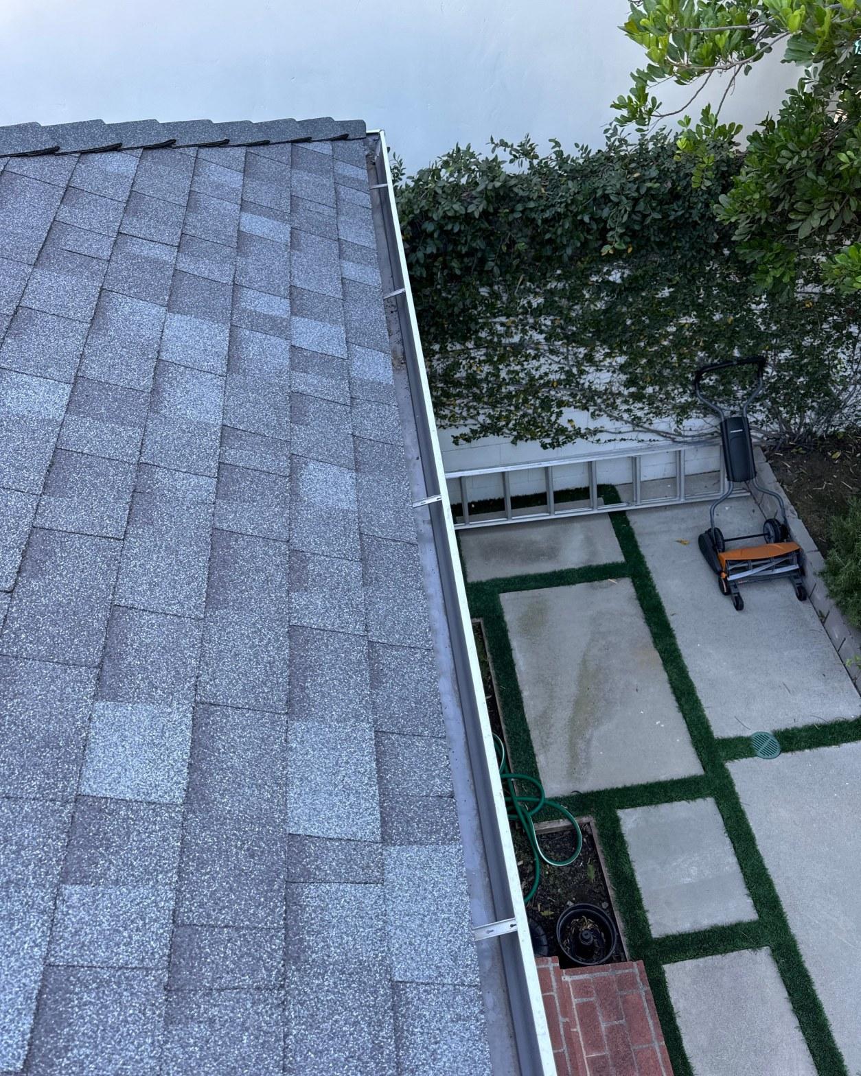 full-tearoff-bare-decking-shingle-reroof-studio-city-4173