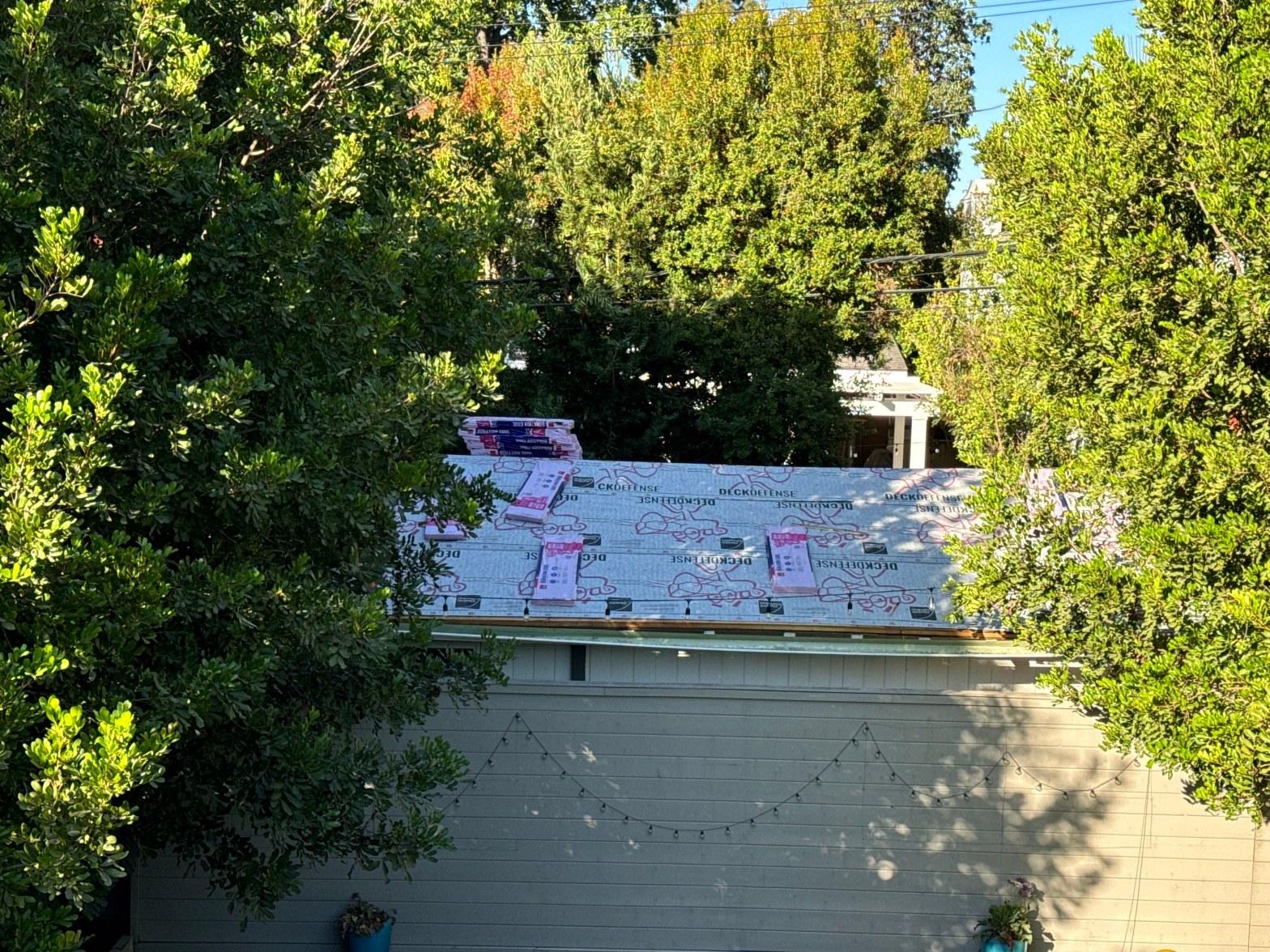 full-tearoff-bare-decking-shingle-reroof-studio-city-4175